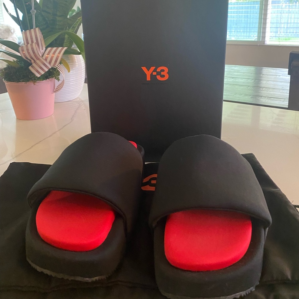 Adidas Y3 slide